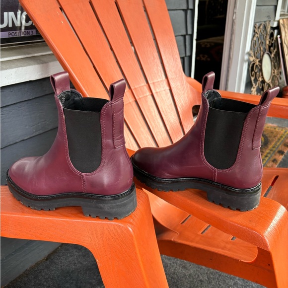 Everlane The Lug Chelsea Boot Leather Bordeaux Purple 5.5 36 - Picture 9 of 10